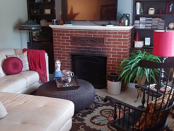 Living Rm w/Wood Burning FP