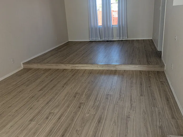 10233 La Paz Dr NW — Photo 3