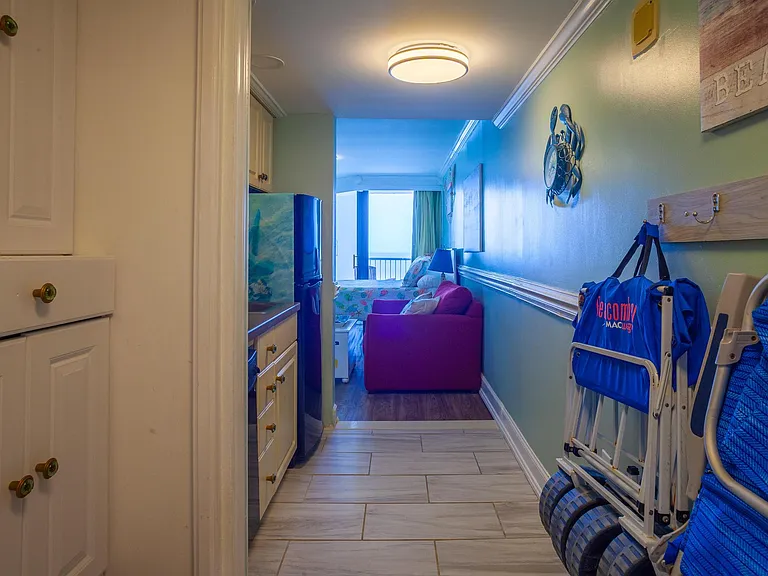 9550 Shore Dr — Photo 16