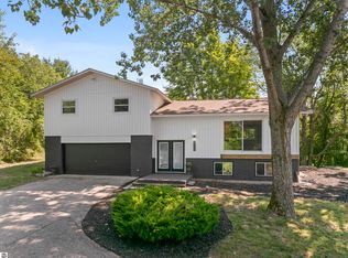 1044 Eden Hill Rd, Beulah, MI 49617