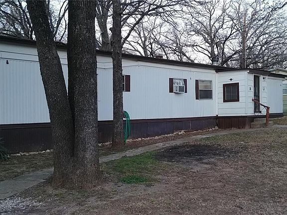 3rd image of 164 Sherwood Dr