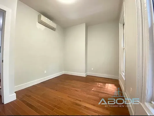 Rented by ABODE NYC LLC | media 21