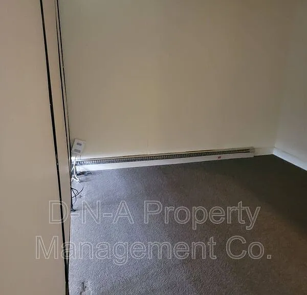 115 3rd St #25 — Photo 8