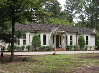 160 Arbutus Rd, Southern Pines, NC 28387