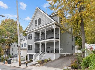 26 Chilcott Pl FLOOR 1, Boston, MA 02130