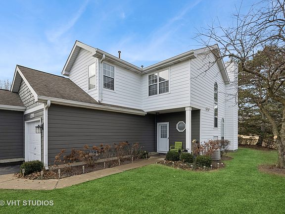 3rd image of 1635 Woodhaven Ct #1635