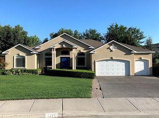 1710 Del Cambre Loop, Richland, WA 99352