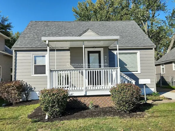 711 E 33rd St, Lorain, OH 44055
