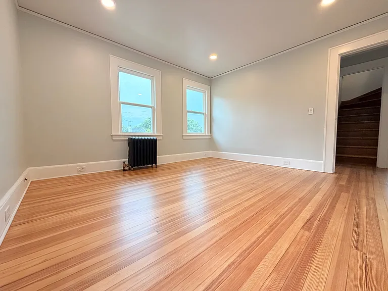 160 Clairmont Ter — Photo 28