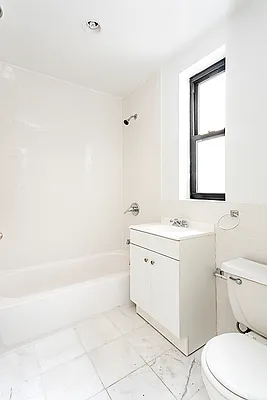 Rented by Living New York | media 5