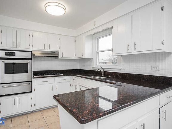 5th image of 522 Paxton Ave