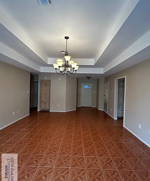 944 Alta Mesa Blvd — Photo 4
