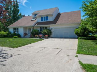 1516 Baron Blvd, Grand Forks, ND 58201