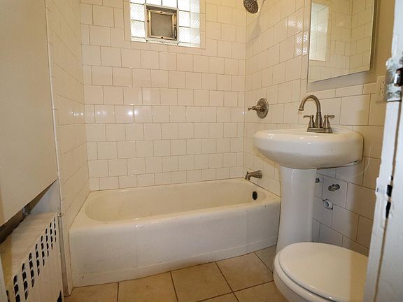 3rd image of 3758 N Lavergne Ave #1