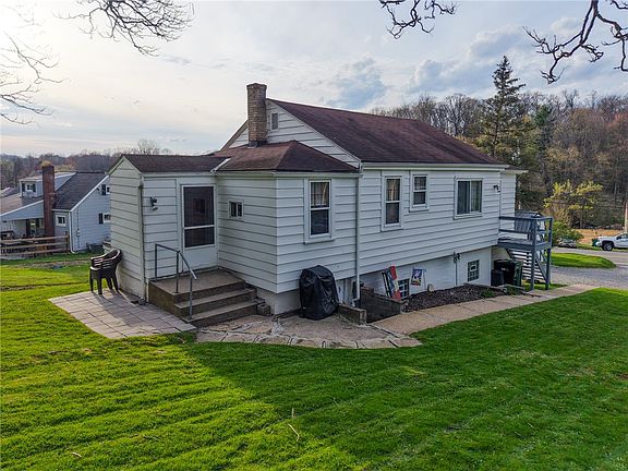 3rd image of 478 Crawford Run Rd