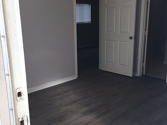 2nd image of 1416 Foreman St #B