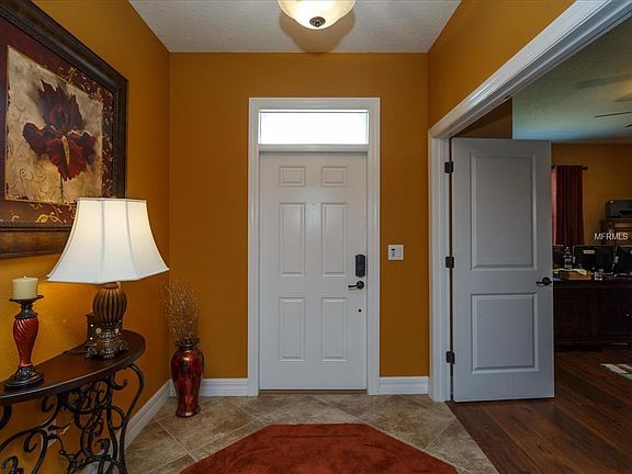 3rd image of 2859 Captiva St