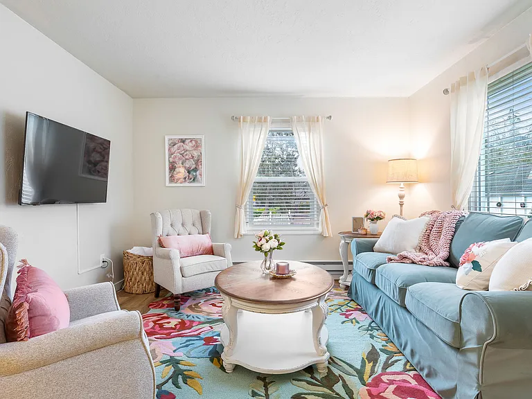 10403 Dekoven Dr SW — Photo 5
