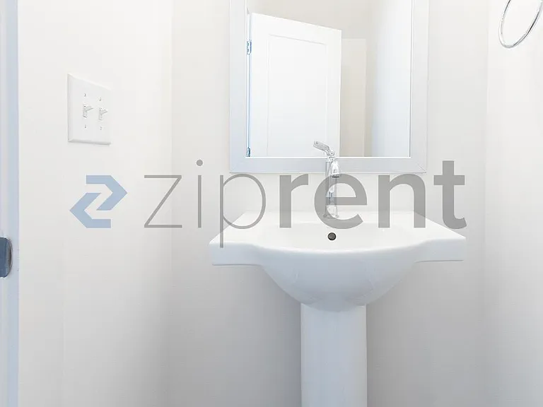 Half Bathroom 1