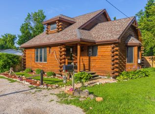 403 W Owsley St, Chenoa, IL 61726