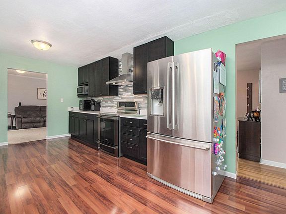 3rd image of 69978 Ironwood Dr