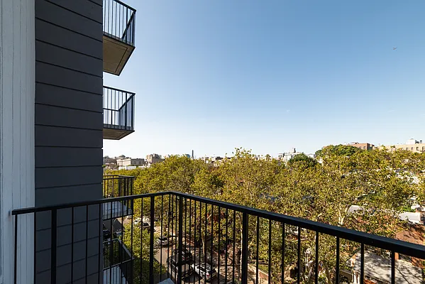 Rented by Joel Scharf, LREB | media 4