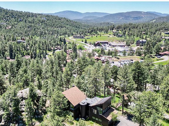 minutes from downtown Evergreen