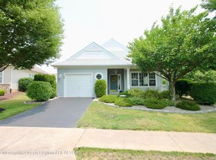 48 Florence Dr, Manchester, NJ 08759