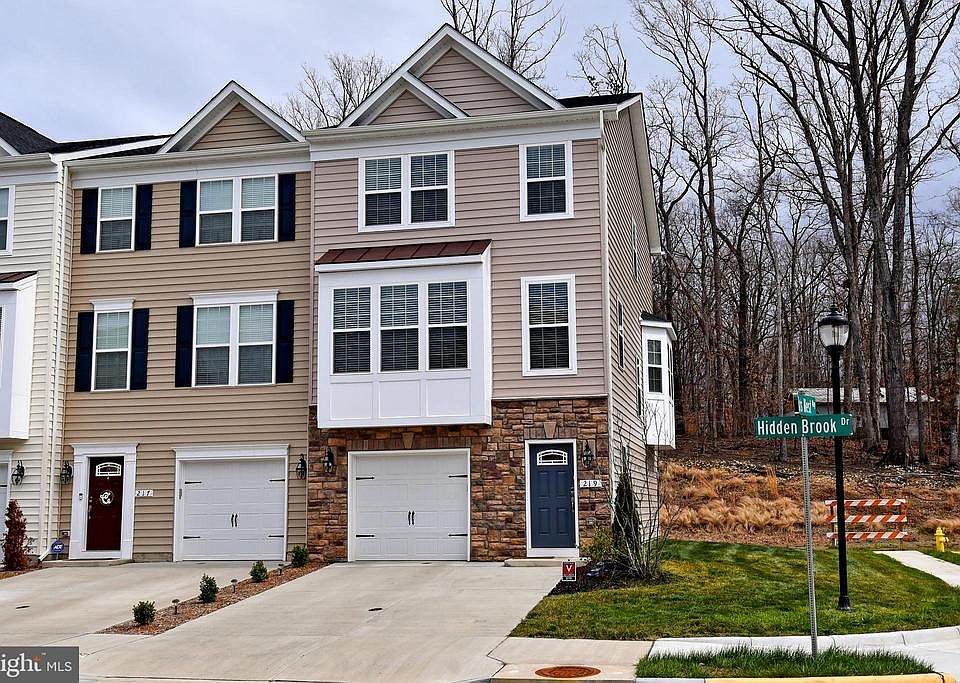 1st image of 219 Hidden Brook Dr