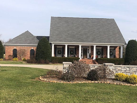 5th image of 110 Fairway View Dr