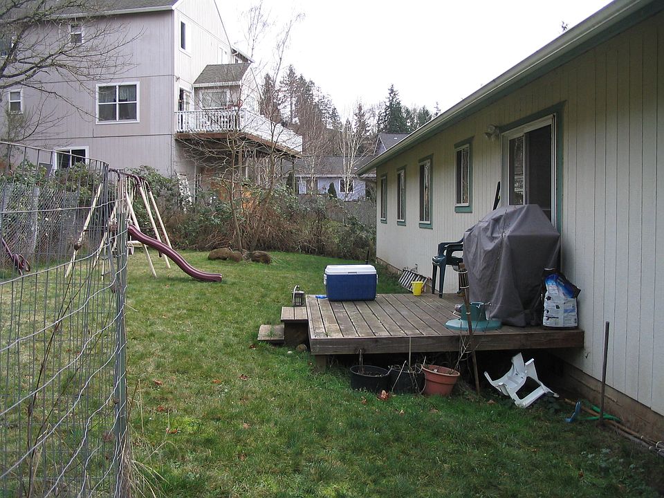 2nd image of 525 S 3rd St
