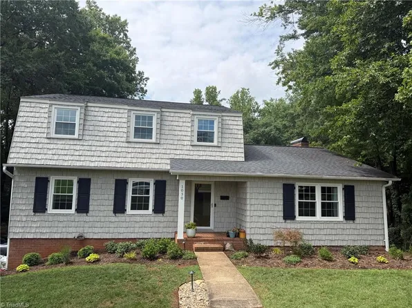 1030 Yorkshire Rd, Winston Salem, NC 27106