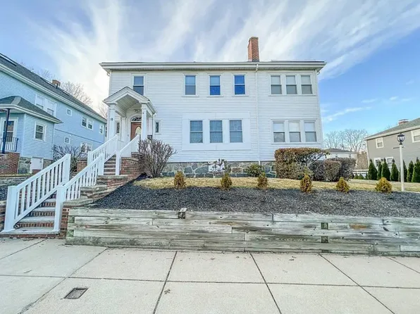 (undisclosed Address), Dorchester, MA 02122