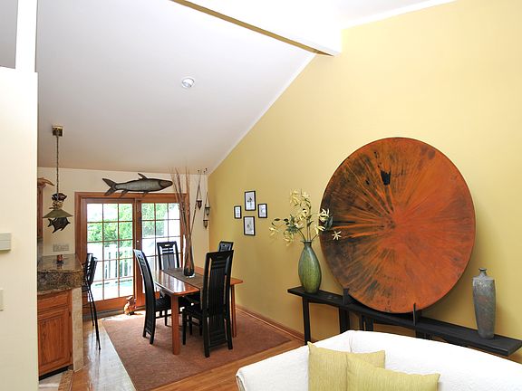 5th image of 39 Valerie Ln