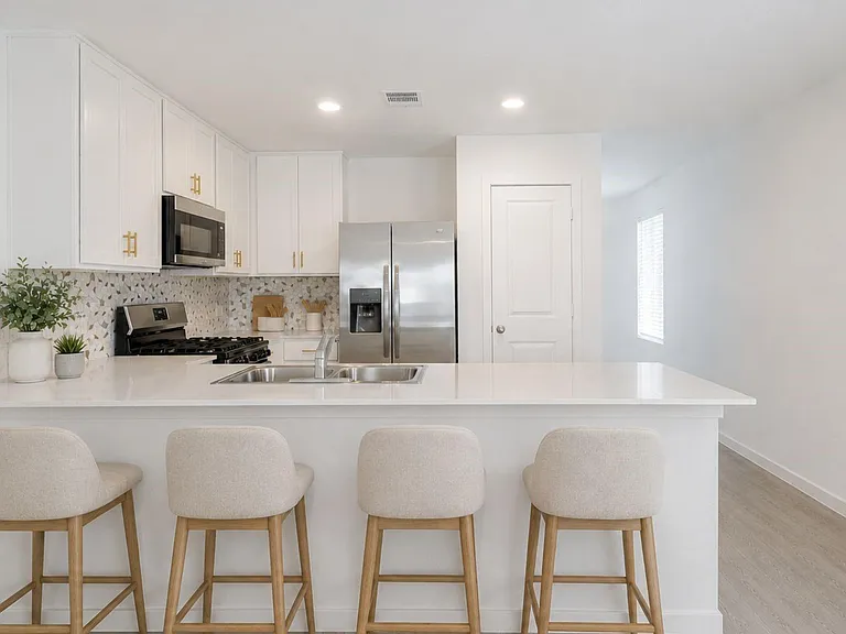 3143 Savannah Rose Dr — Photo 4