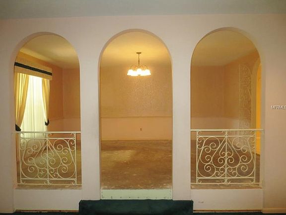 5th image of 8306 Terracewood Cir