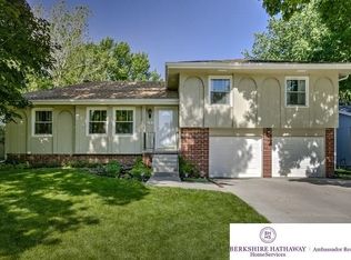 2312 S 138th St, Omaha, NE 68144