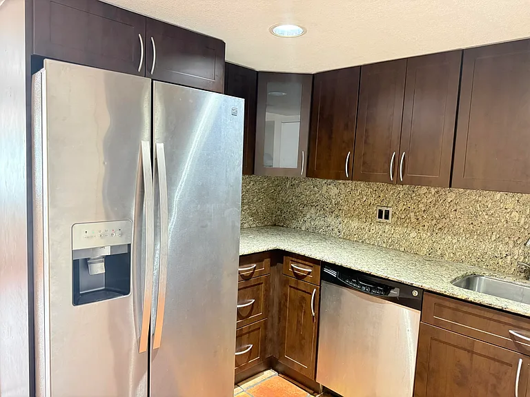 6978 NW 166th Ter #1604 — Photo 5