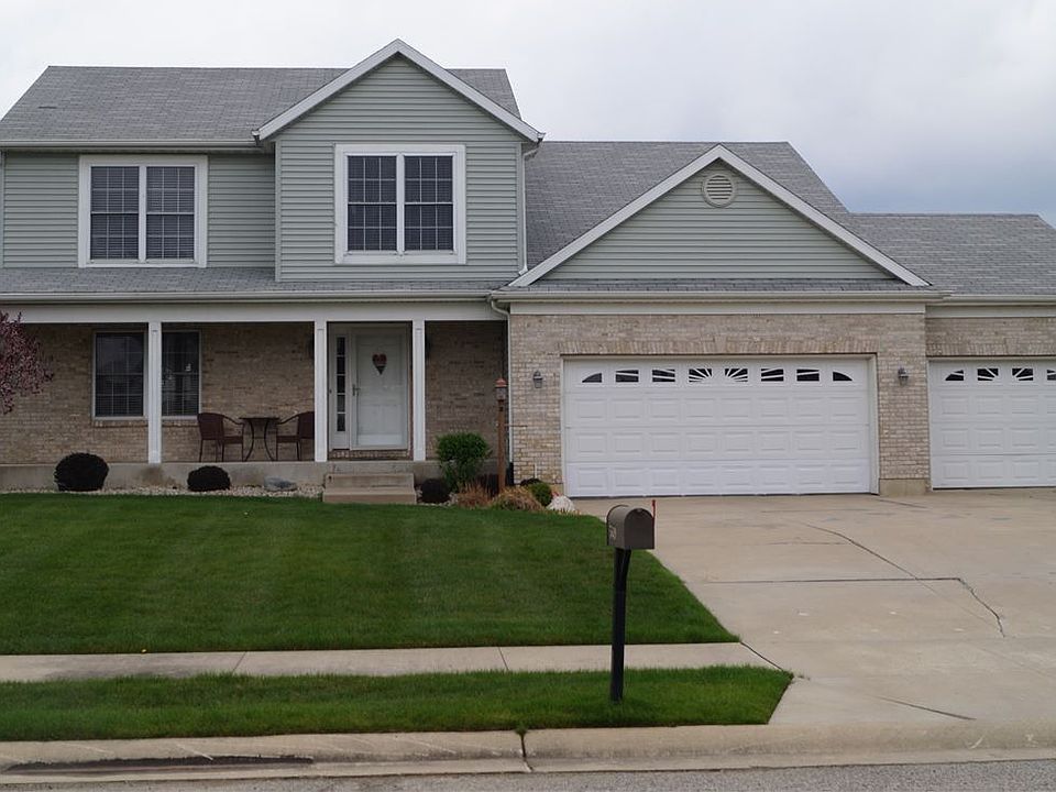 1st image of 5649 Yellow Wood Dr