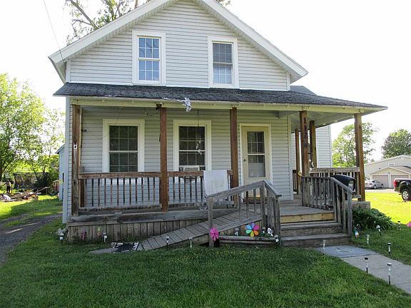 2nd image of 112 William St