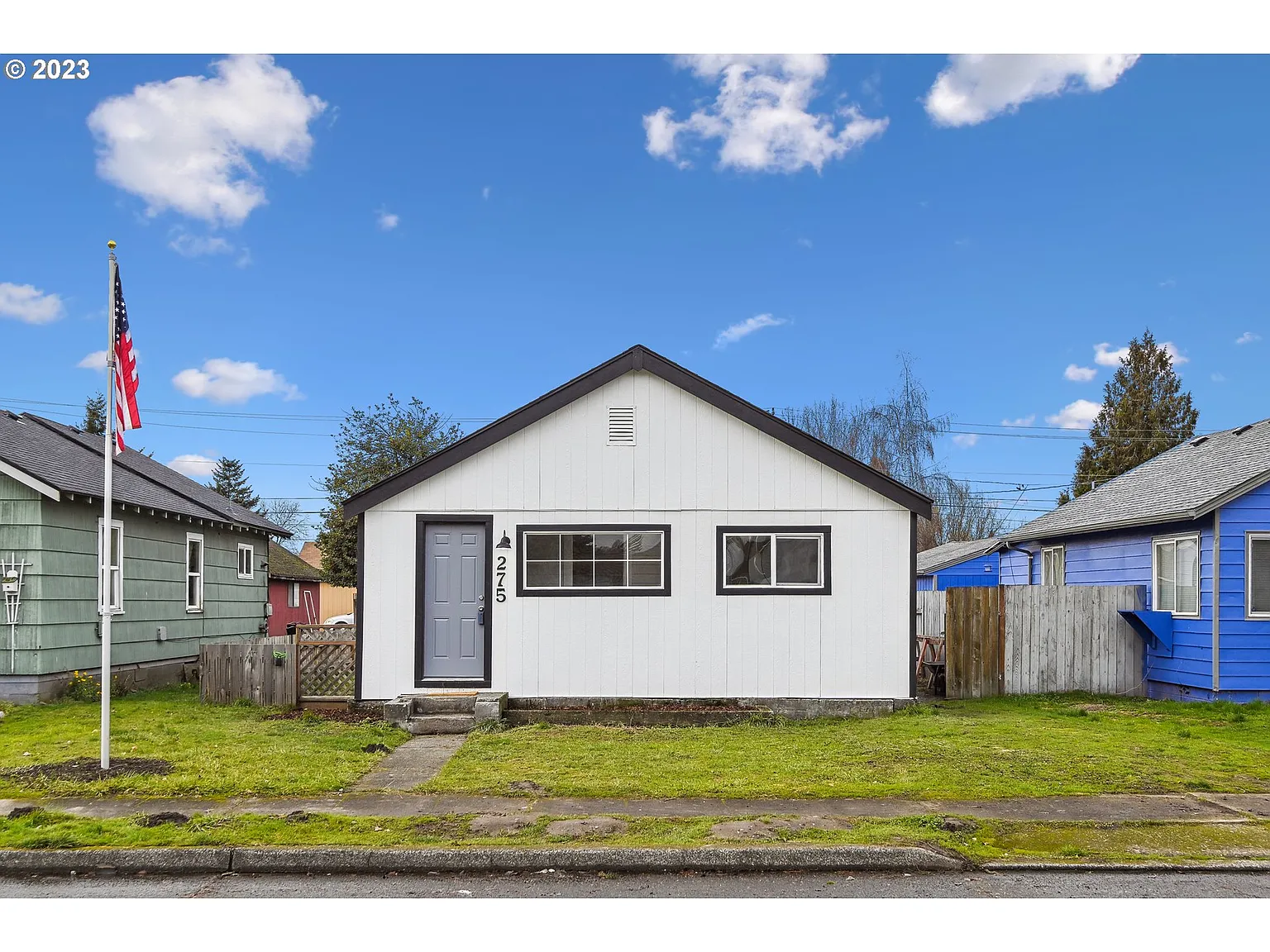 275 26th Ave photo 1