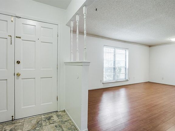 4th image of 1607 University Dr