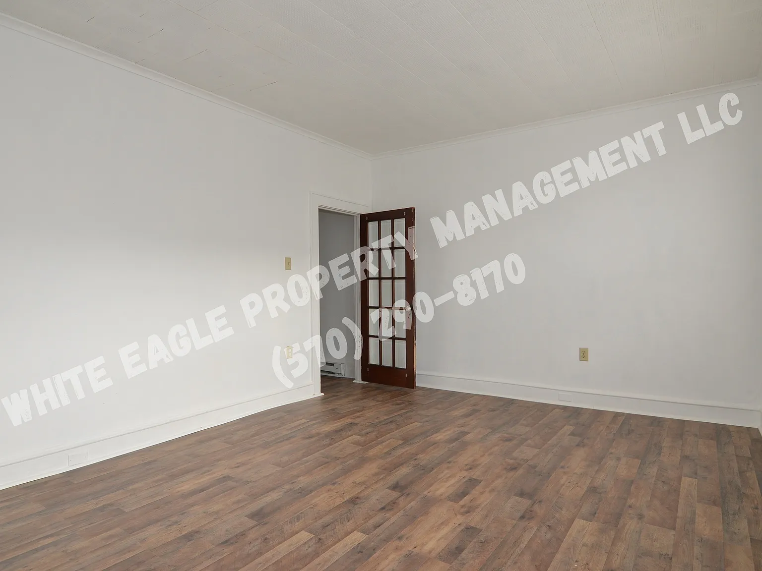 208 Olyphant Ct — Photo 2