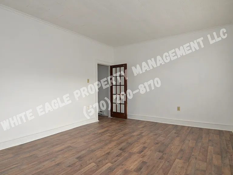 208 Olyphant Ct #A — Photo 2
