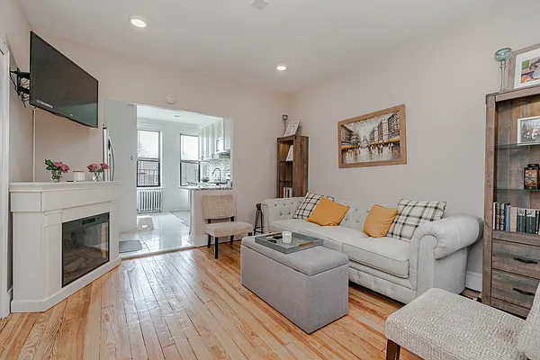 Rented by Modern Spaces | media 1