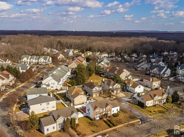 15 Mapleton Rd, Old Bridge, NJ 08857