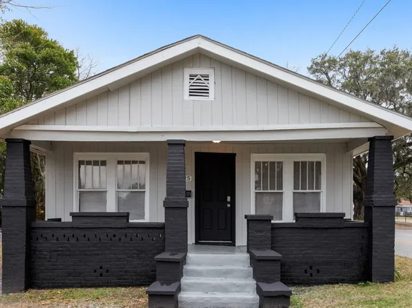 1025 W 47th St, Savannah, GA 31405