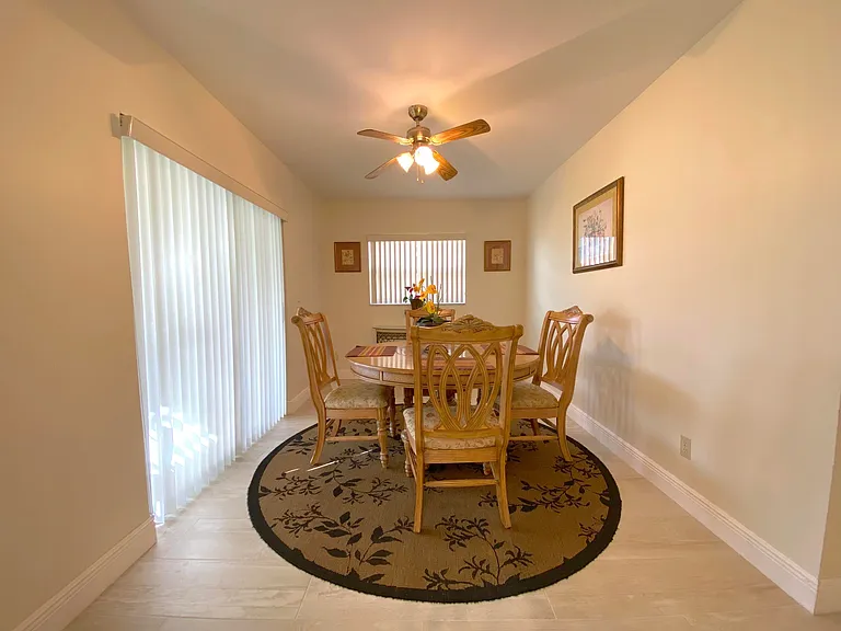 1403 W Libby Dr — Photo 4