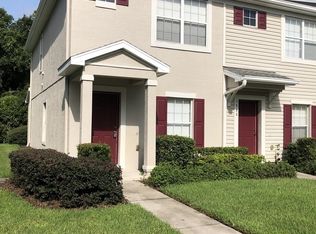 5878 Fishhawk Ridge Dr, Lithia, FL 33547