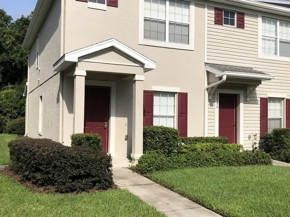 5878 Fishhawk Ridge Dr, Lithia, FL 33547